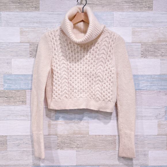 Club Monaco Angora Wool Cropped Cable Knit Turtleneck Sweater Cream Womens Small - Picture 1 of 8